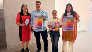 FOTOGRAFIA CON EL SUB SECRETARIO